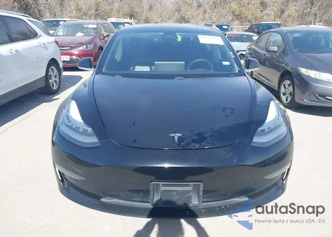 2018 Tesla Model 3 Long Range/Mid Range from USA, damaged, VIN 5YJ3E1EA2JF042792